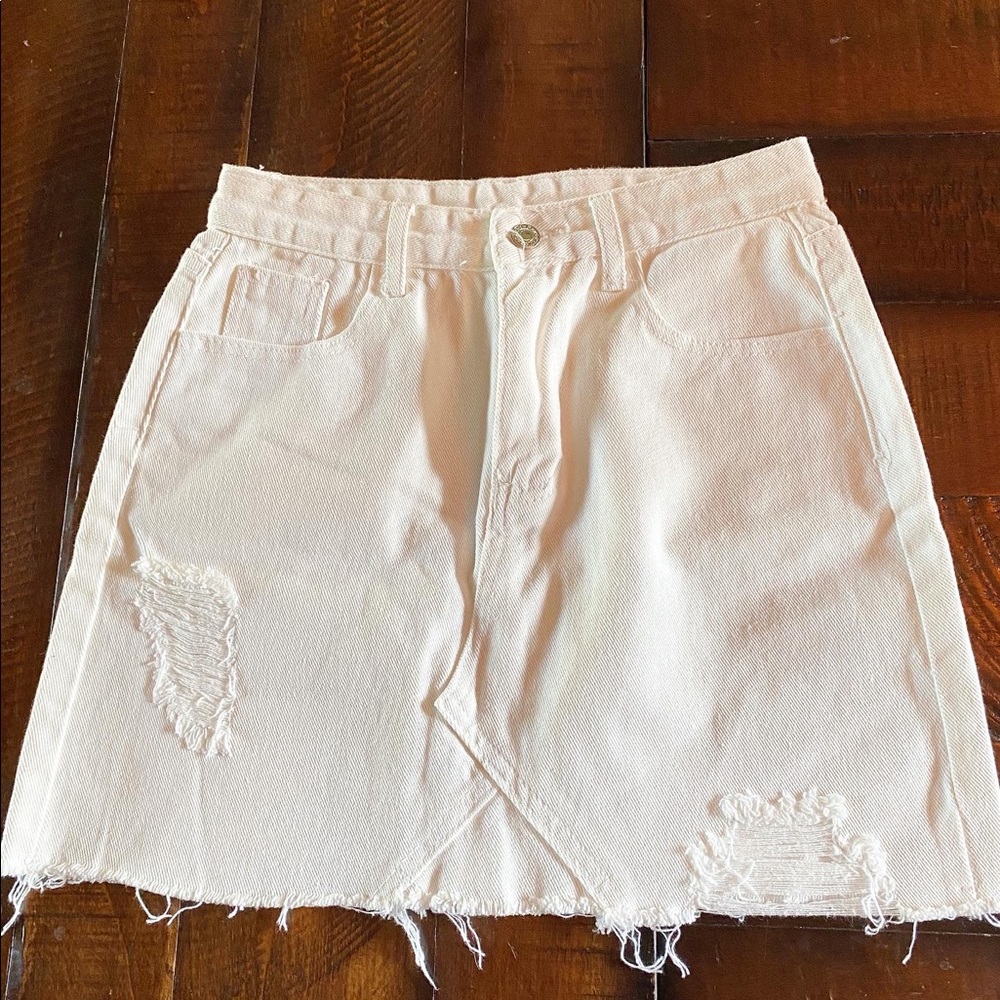 White denim mini skirt